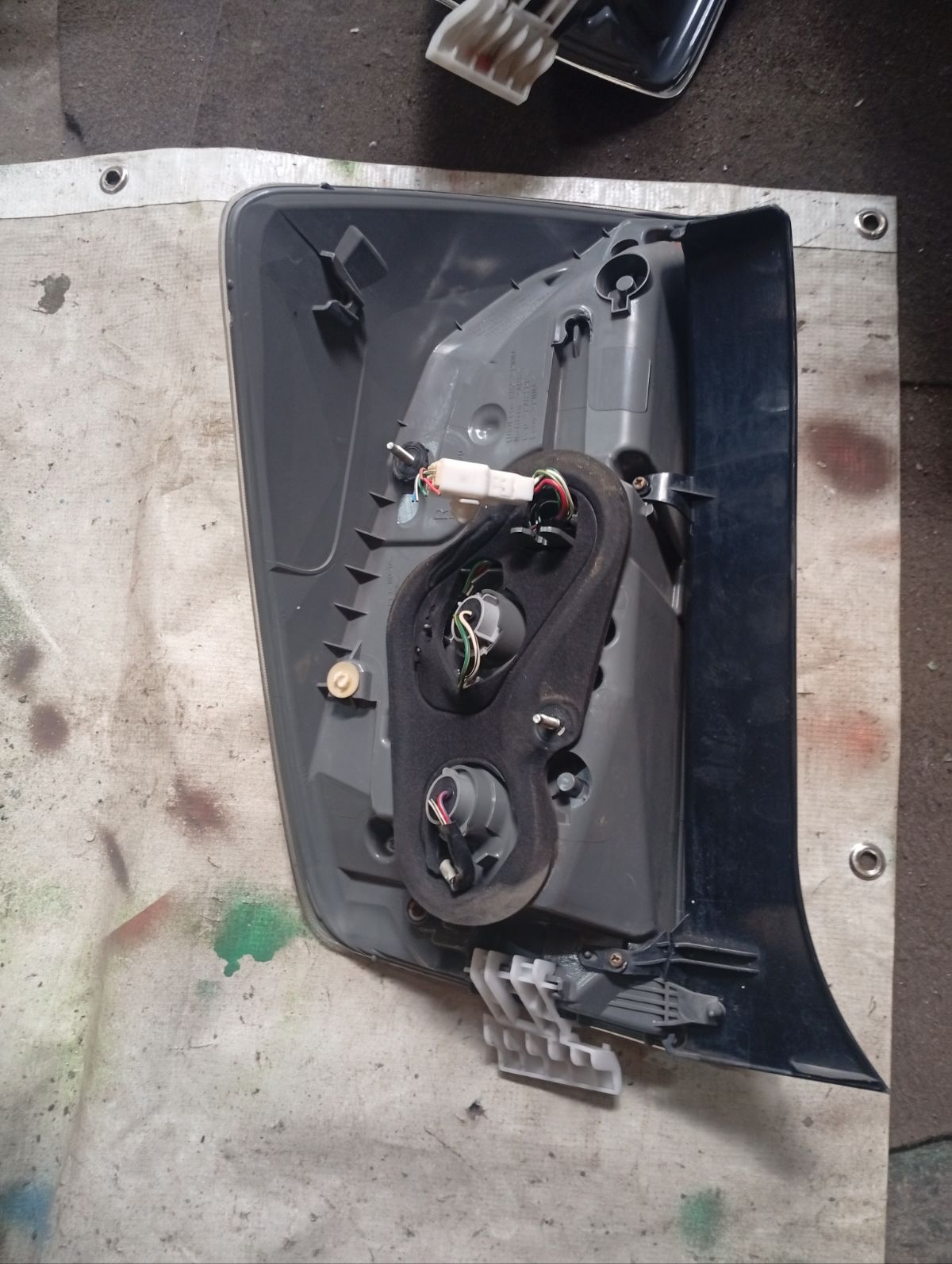Стоп 47-37 47-37,212-19T8R-LD-AE на Toyota Prius ZVW30 Фото 5