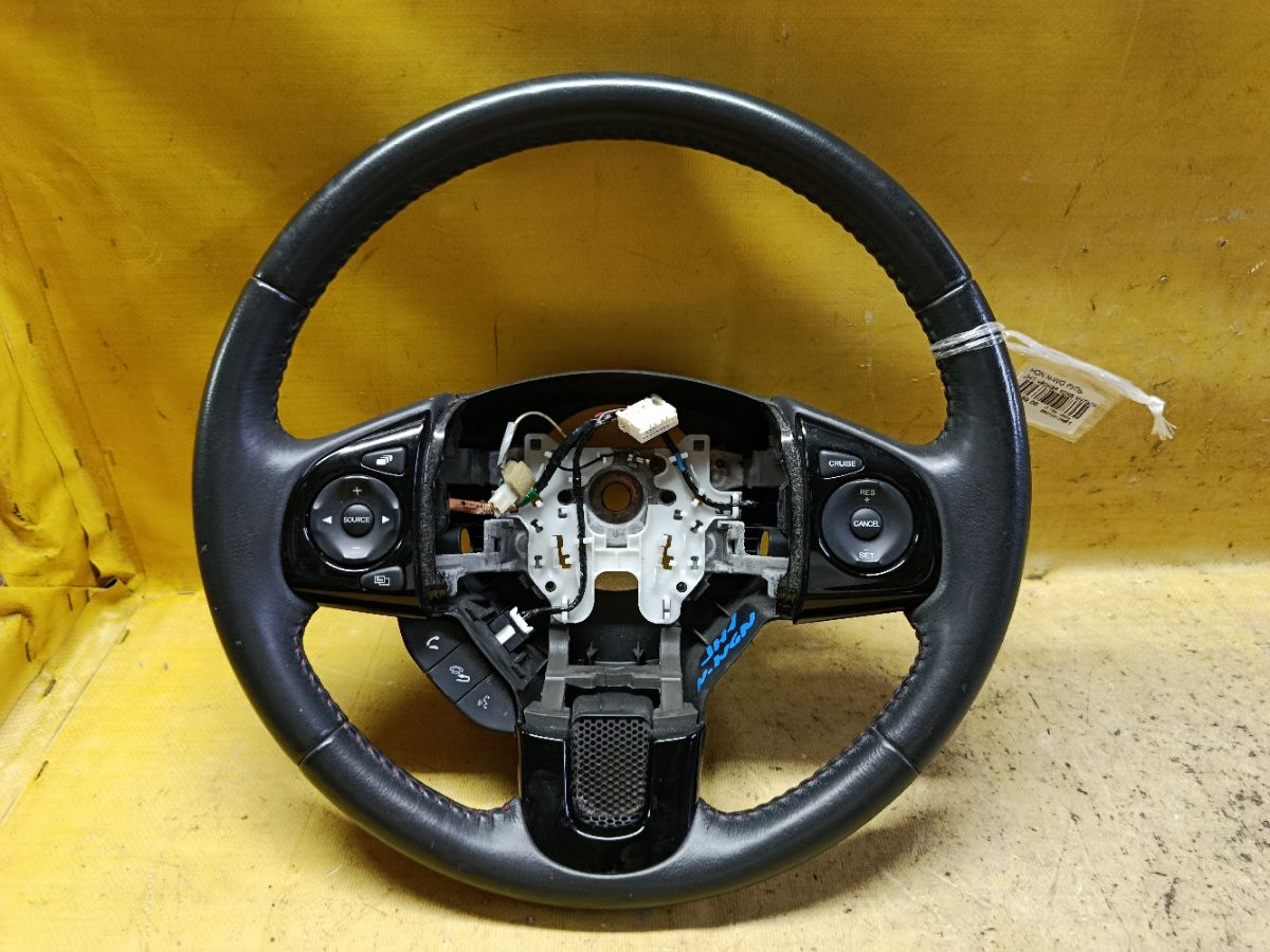 Руль на Honda N-Wgn JH1 Фото 1