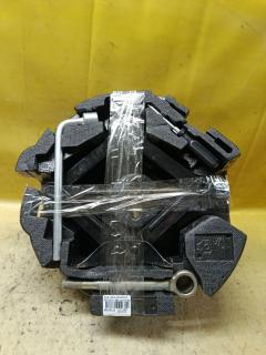 Домкрат на Subaru Legacy Wagon BP5