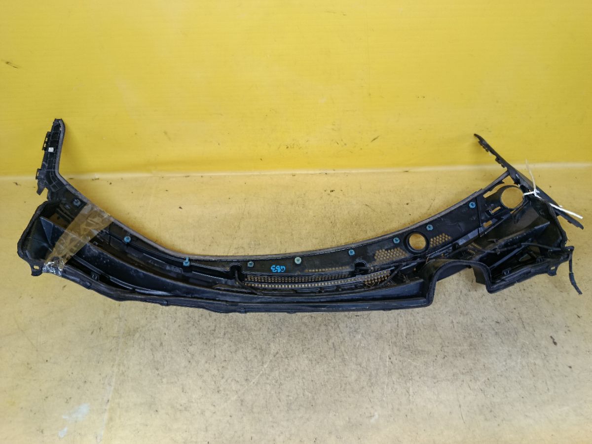 Решетка под лобовое стекло 74200-SYY-00-50 на Honda Freed GB3 Фото 3