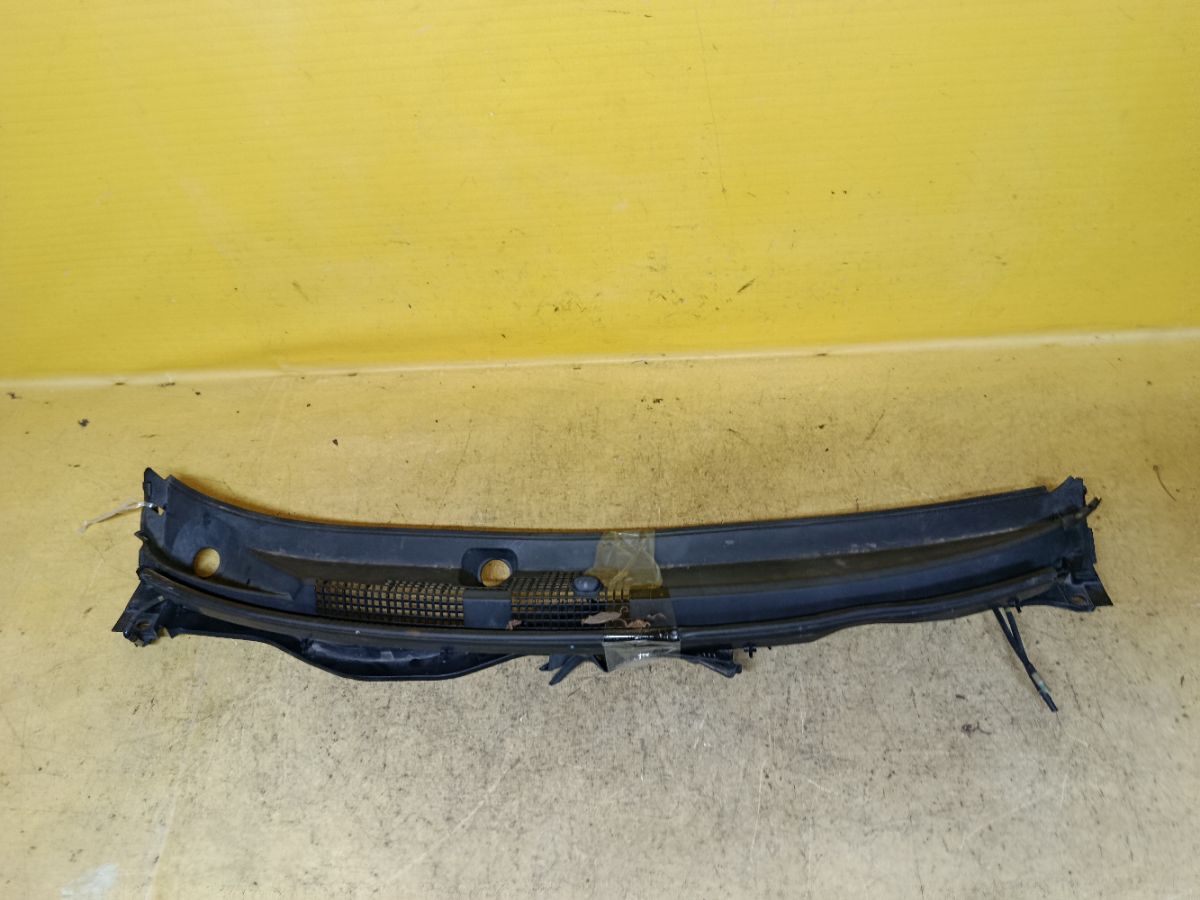 Решетка под лобовое стекло 74200-T6G-00 на Honda N-Wgn JH1 Фото 1