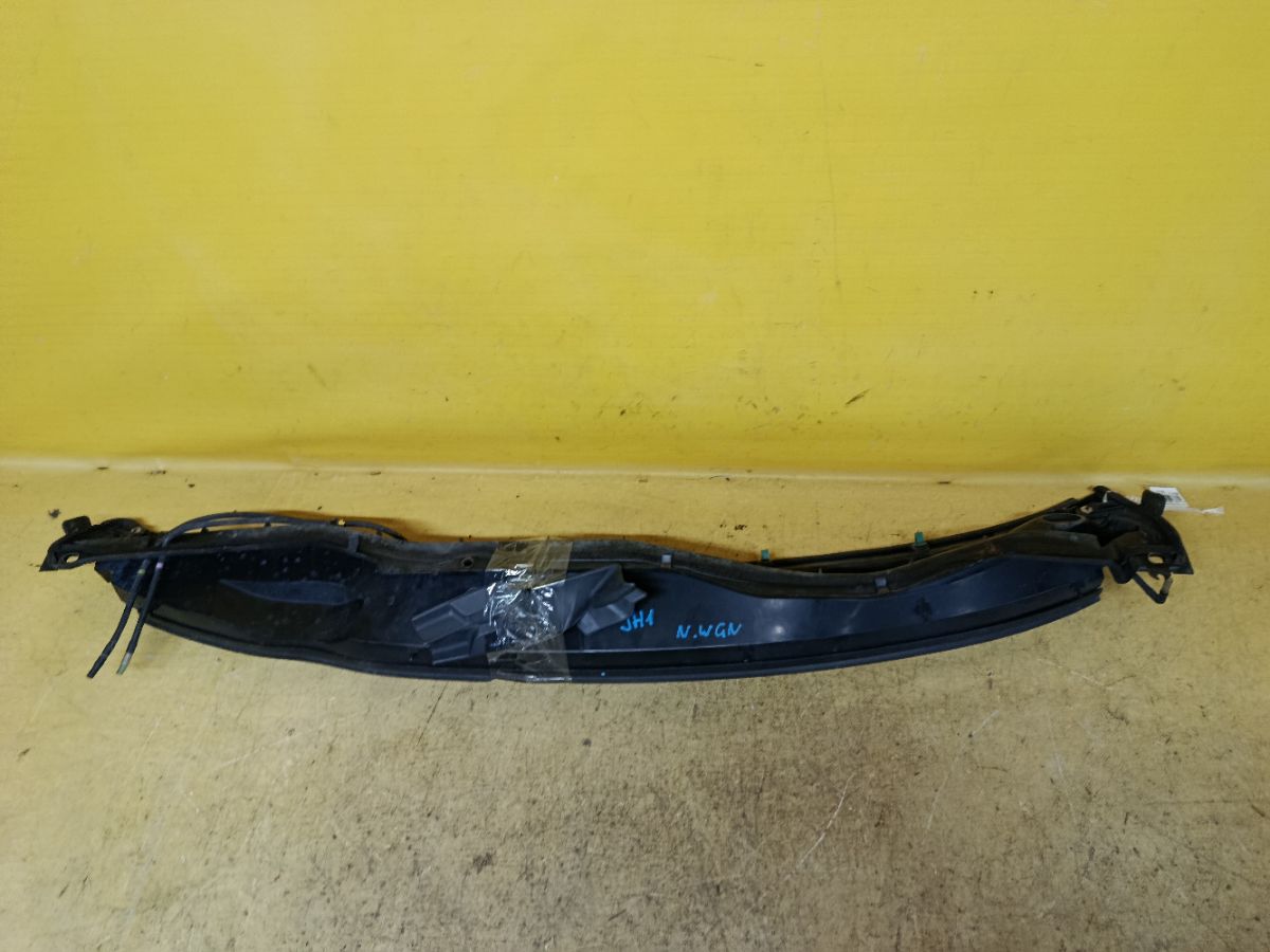 Решетка под лобовое стекло 74200-T6G-00 на Honda N-Wgn JH1 Фото 2