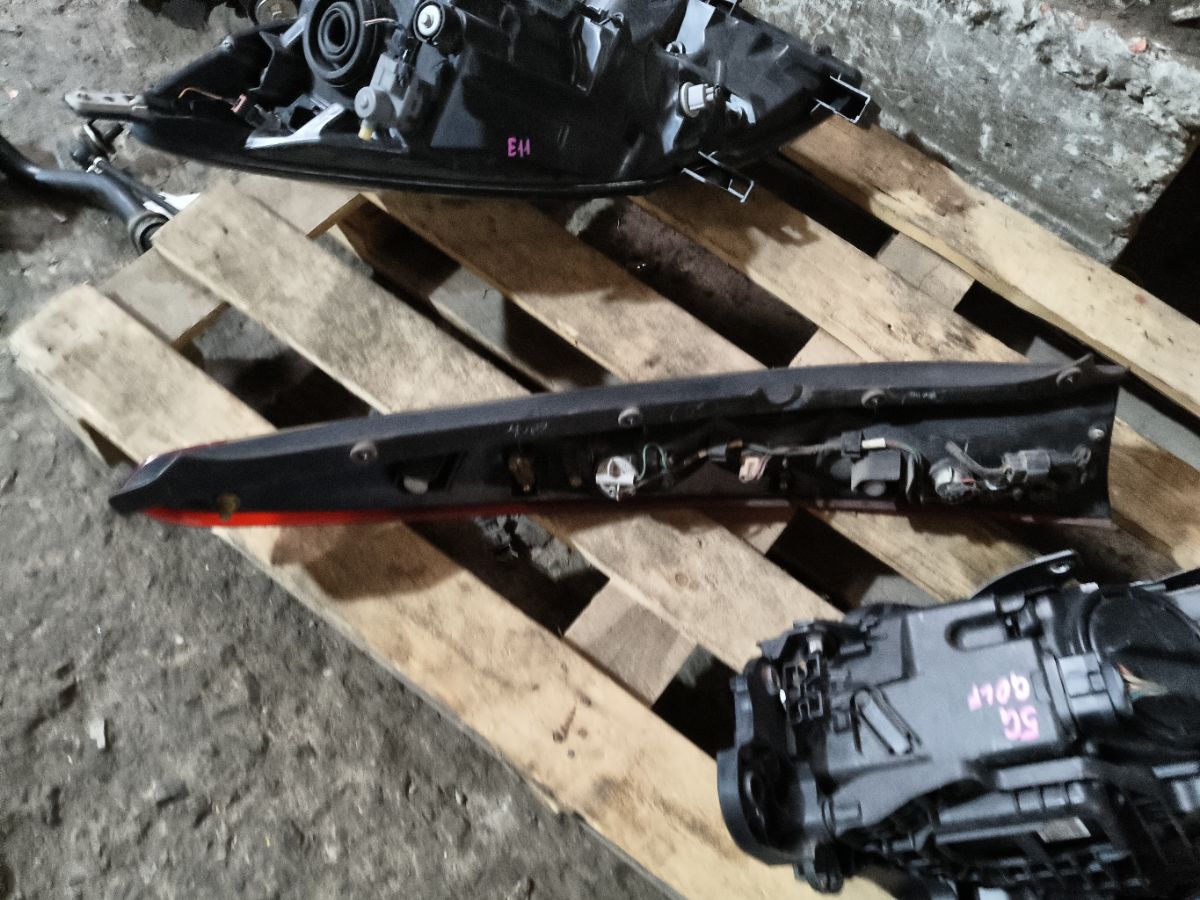 Стоп 220-87508 220-87508 на Mitsubishi Lancer Cedia Wagon CS5W Фото 6
