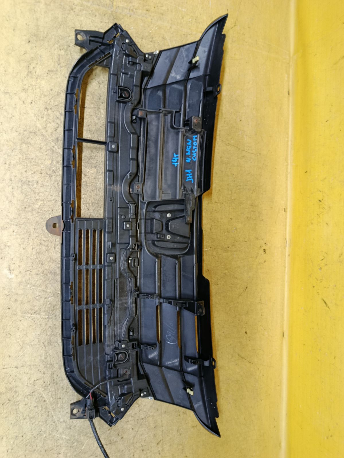 Решетка радиатора 71125-T6G-J01-M1 на Honda N-Wgn JH1 Фото 4