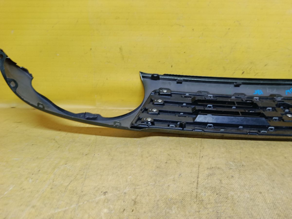 Решетка радиатора 71741-65P5, 71742-65P5 на Suzuki Hustler MR41S Фото 6