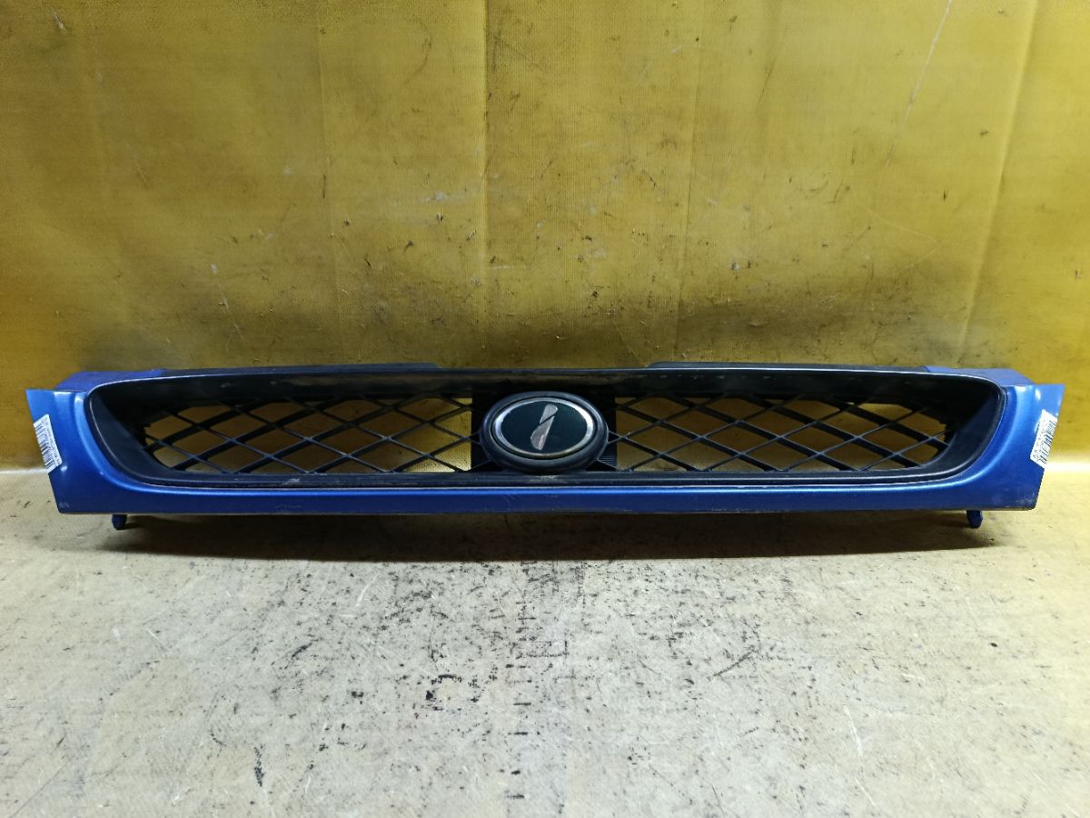 Решетка радиатора 91065FA050 на Subaru Impreza Wagon GF1 Фото 1