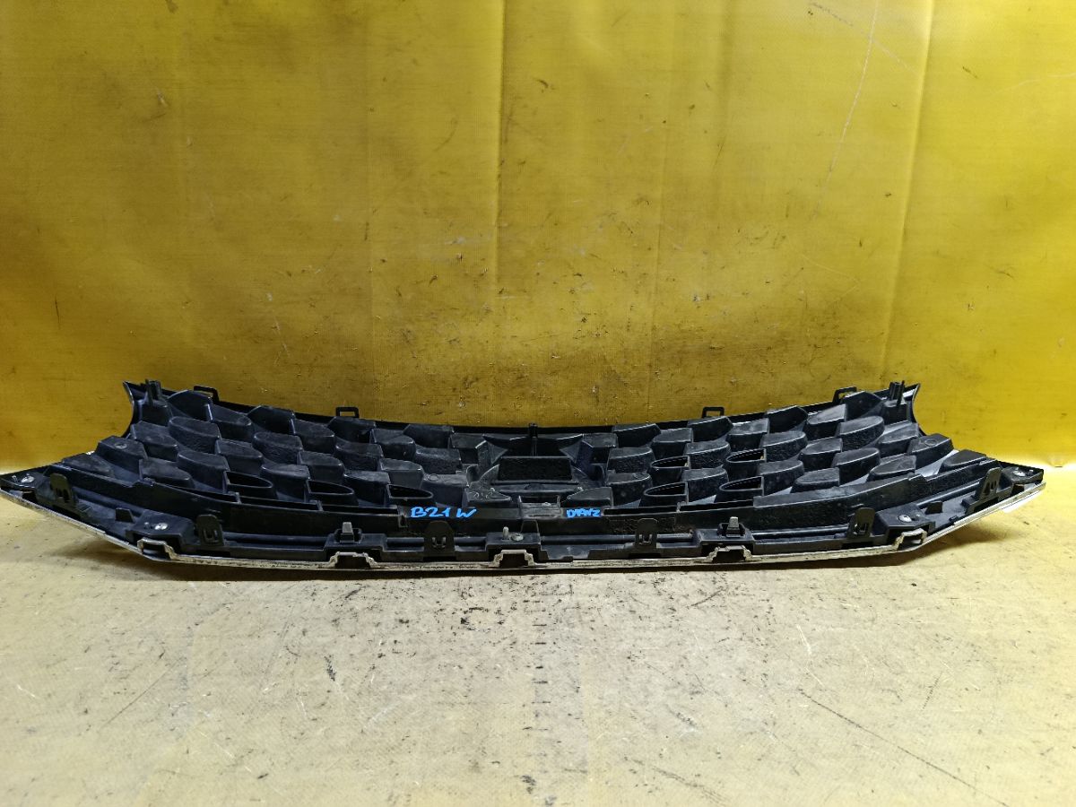 Решетка радиатора 7450A838/855, 7450A838-01 на Nissan Dayz B21W Фото 5