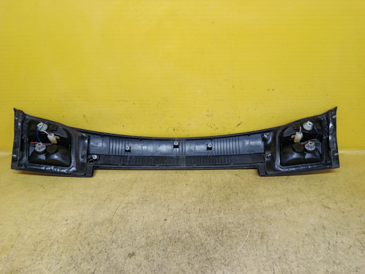 Стоп-планка 4835B 4835B на Subaru Legacy Lancaster BH9 Фото 5
