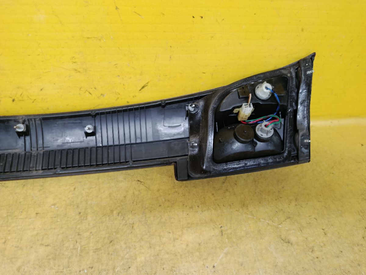 Стоп-планка 4835B 4835B на Subaru Legacy Lancaster BH9 Фото 6