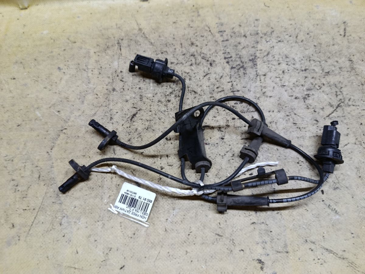 Датчик ABS на Honda Freed GB3 L15A Фото 2
