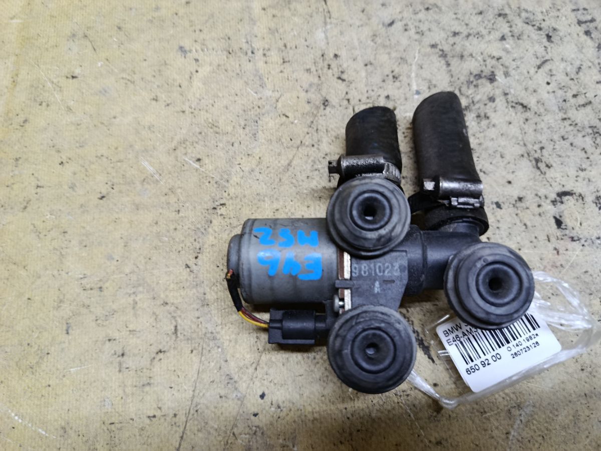 Клапан отопителя 64118369805 на Bmw 3-Series E46-AM32 M52-256S4 Фото 2