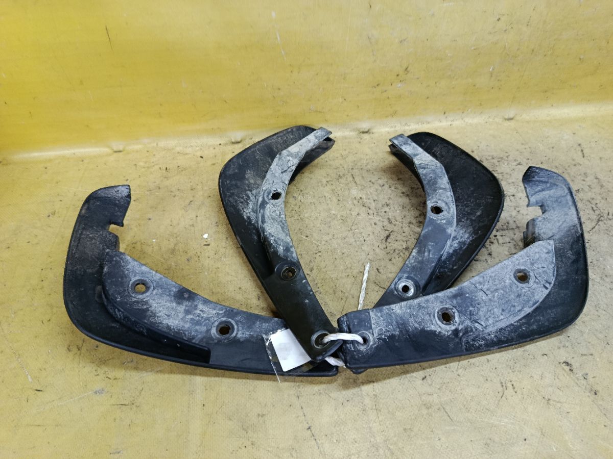 Брызговик на Mazda Demio DE3FS Фото 4