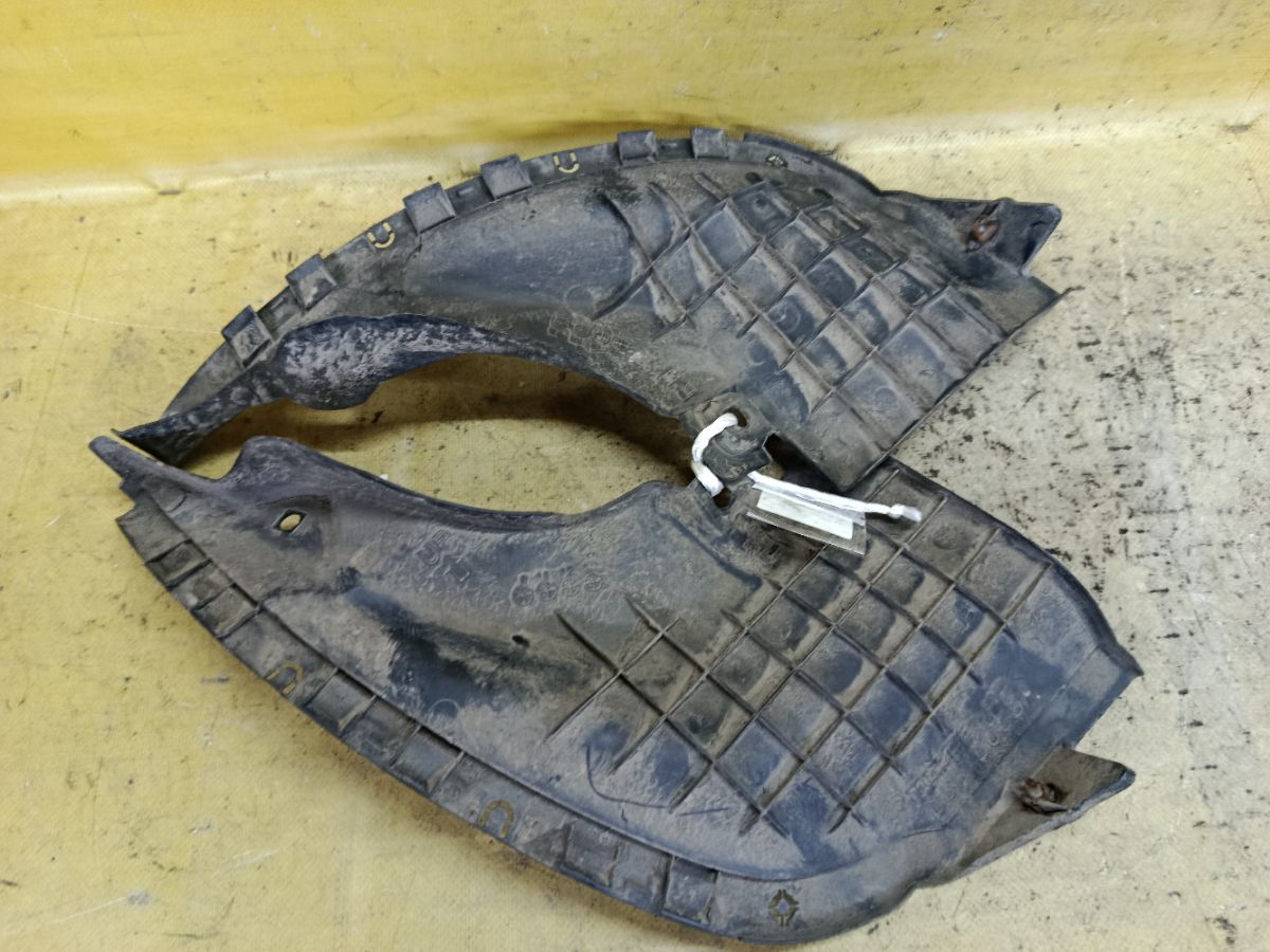 Подкрылок D65150351, D65150341 на Mazda Demio DE3FS ZJ-VE Фото 2