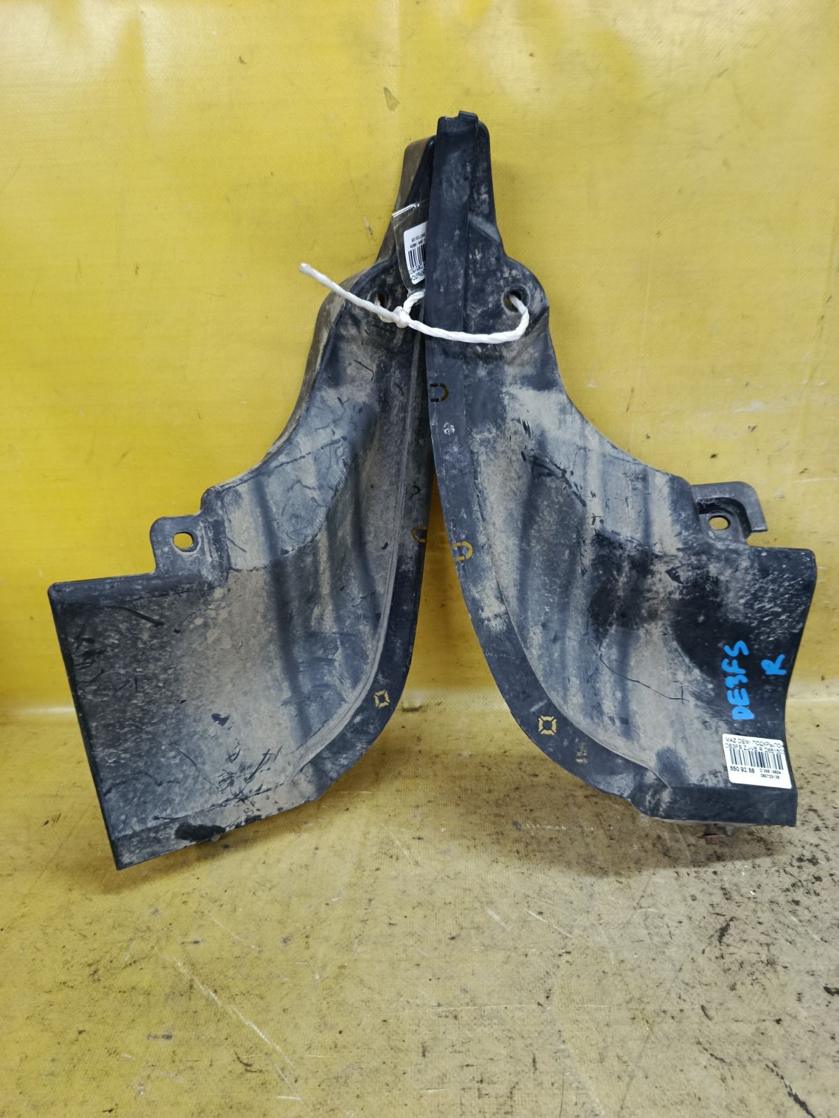 Подкрылок D65150351, D65150341 на Mazda Demio DE3FS ZJ-VE Фото 1