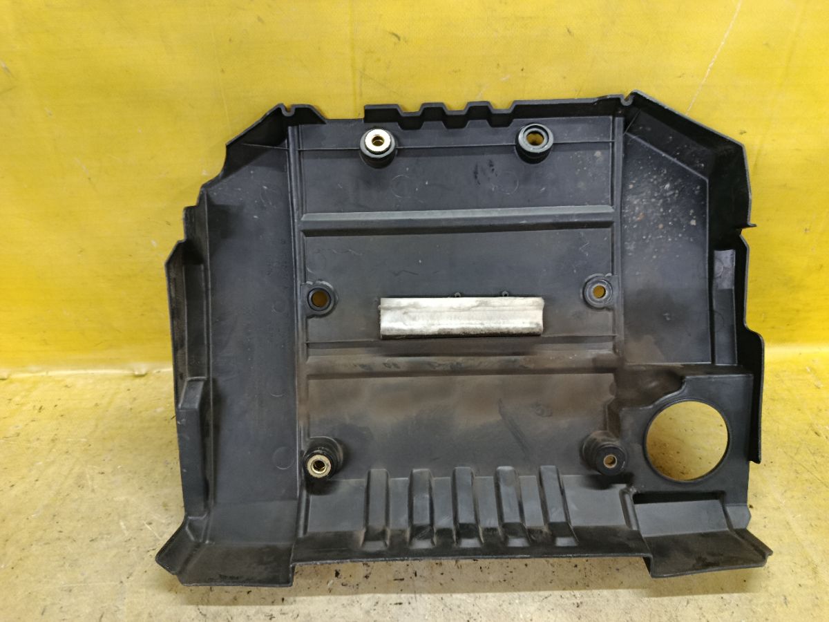 Кожух ДВС MR560125 на Mitsubishi Lancer Cedia Wagon CS5W 4G93 Фото 2