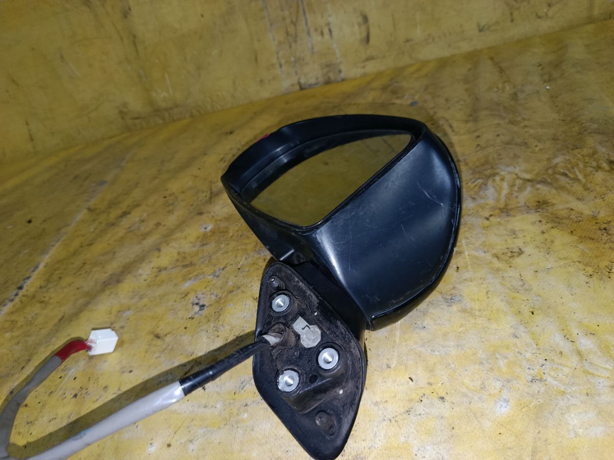 Зеркало двери боковой на Toyota Prius ZVW30 Фото 5