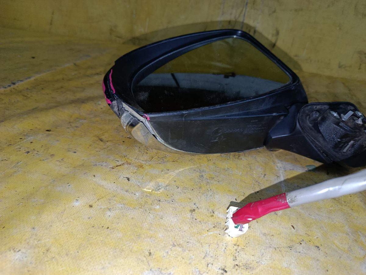 Зеркало двери боковой на Toyota Prius ZVW30 Фото 4
