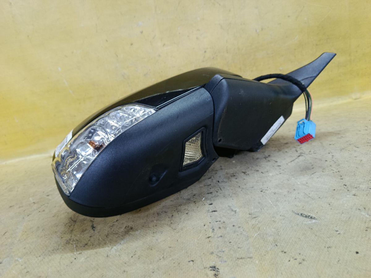 Зеркало двери боковой на Volvo V50 MW Фото 2