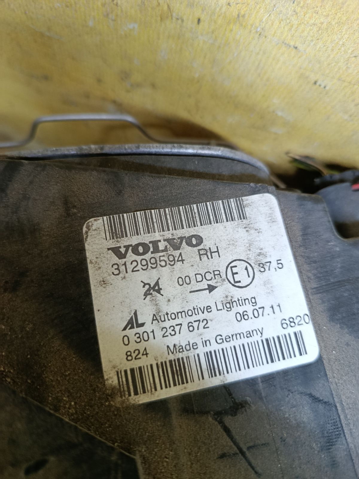 Фара 31299594, 1307329210 на Volvo V50 MW Фото 2