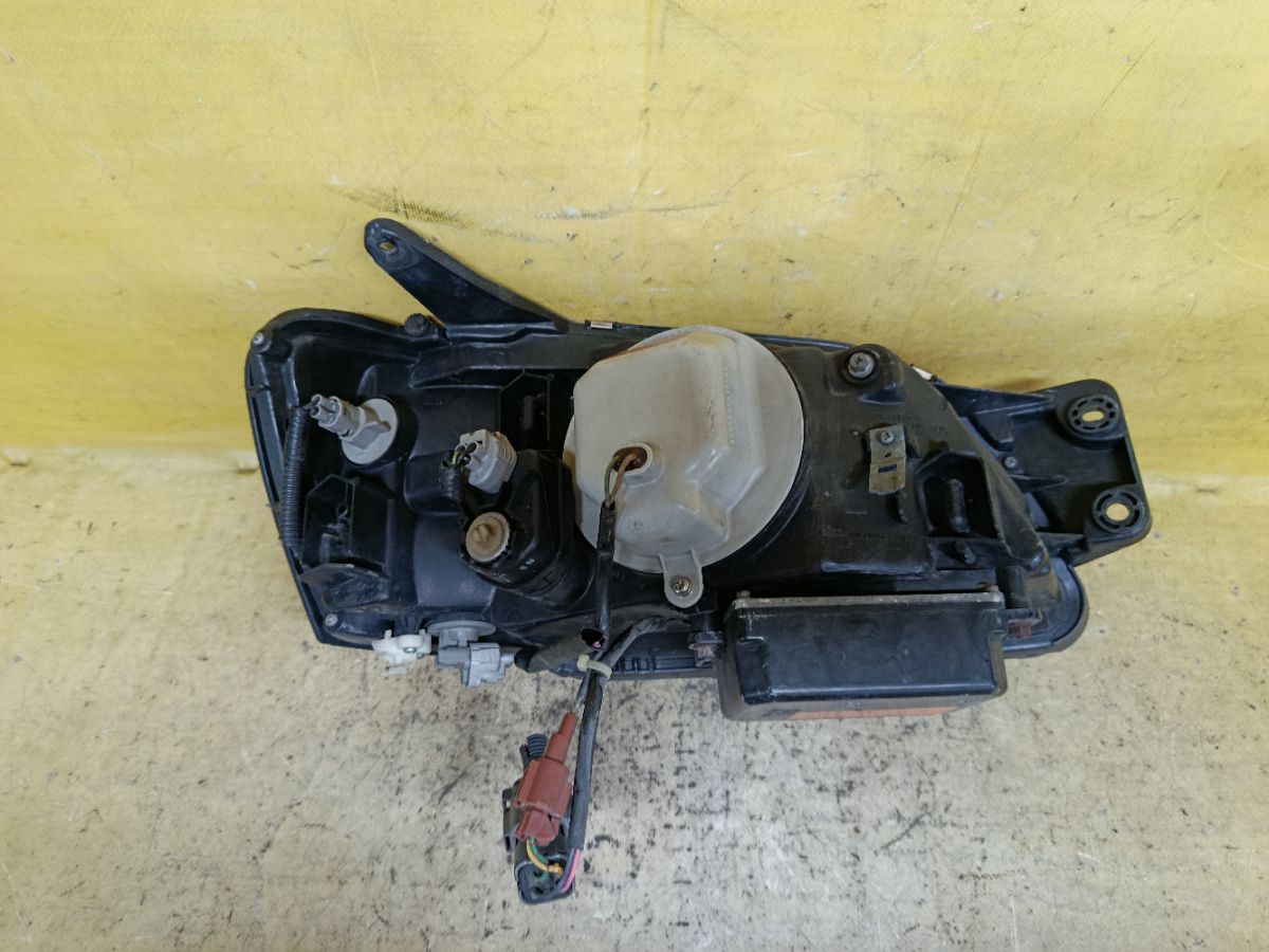 Фара 100-20651 100-20651 на Subaru Legacy B4 BE5 Фото 2