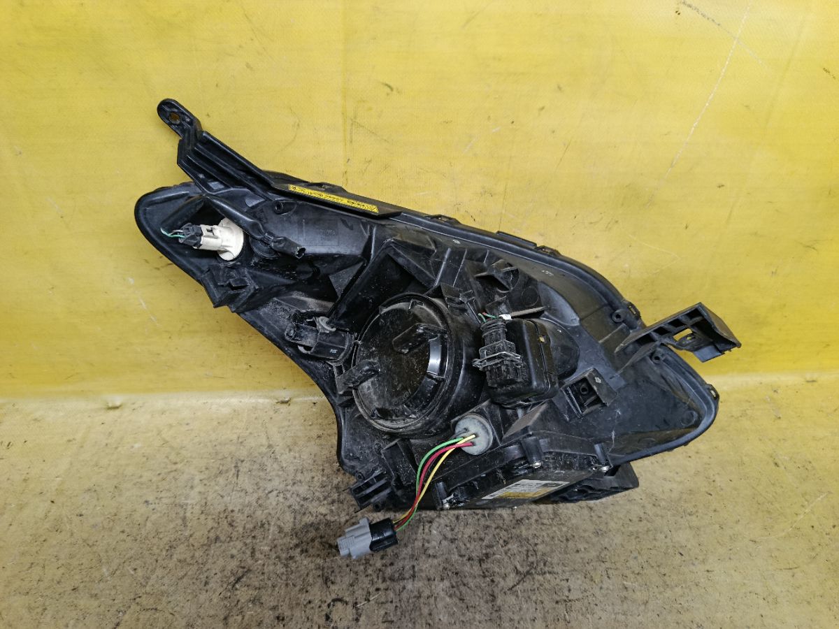Фара 52-157 52-157 на Toyota Ractis NCP100 Фото 2
