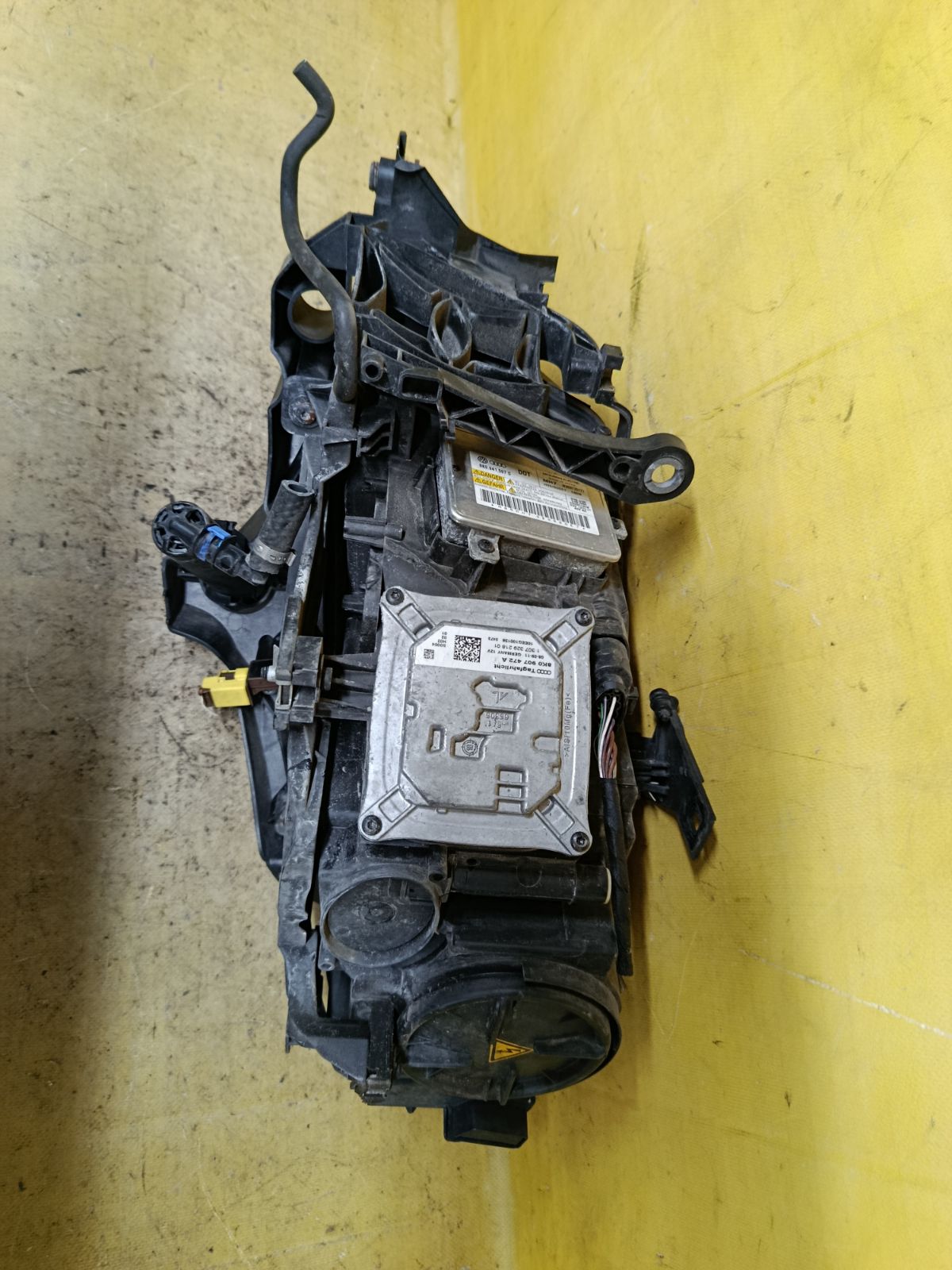 Фара 8K0941004Q, 8K0907472A, 8K0941597C на Audi A4 8K Фото 3
