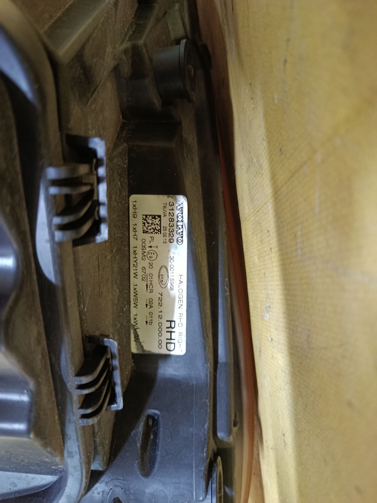Фара 31283329 на Volvo V40 MV Фото 4