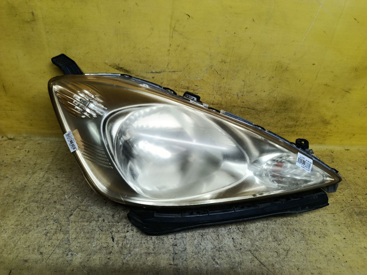 Фара P6865 P6865 на Honda Fit Shuttle GG8 Фото 1