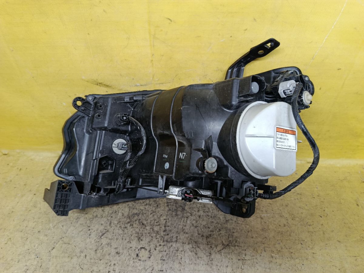 Фара 100-22068 100-22068 на Honda Freed Spike Hybrid GP3 Фото 2