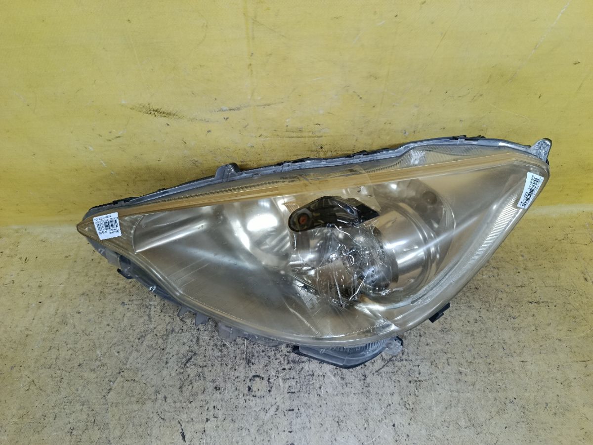 Фара 52-244 52-244 на Toyota Aqua NHP10 Фото 1