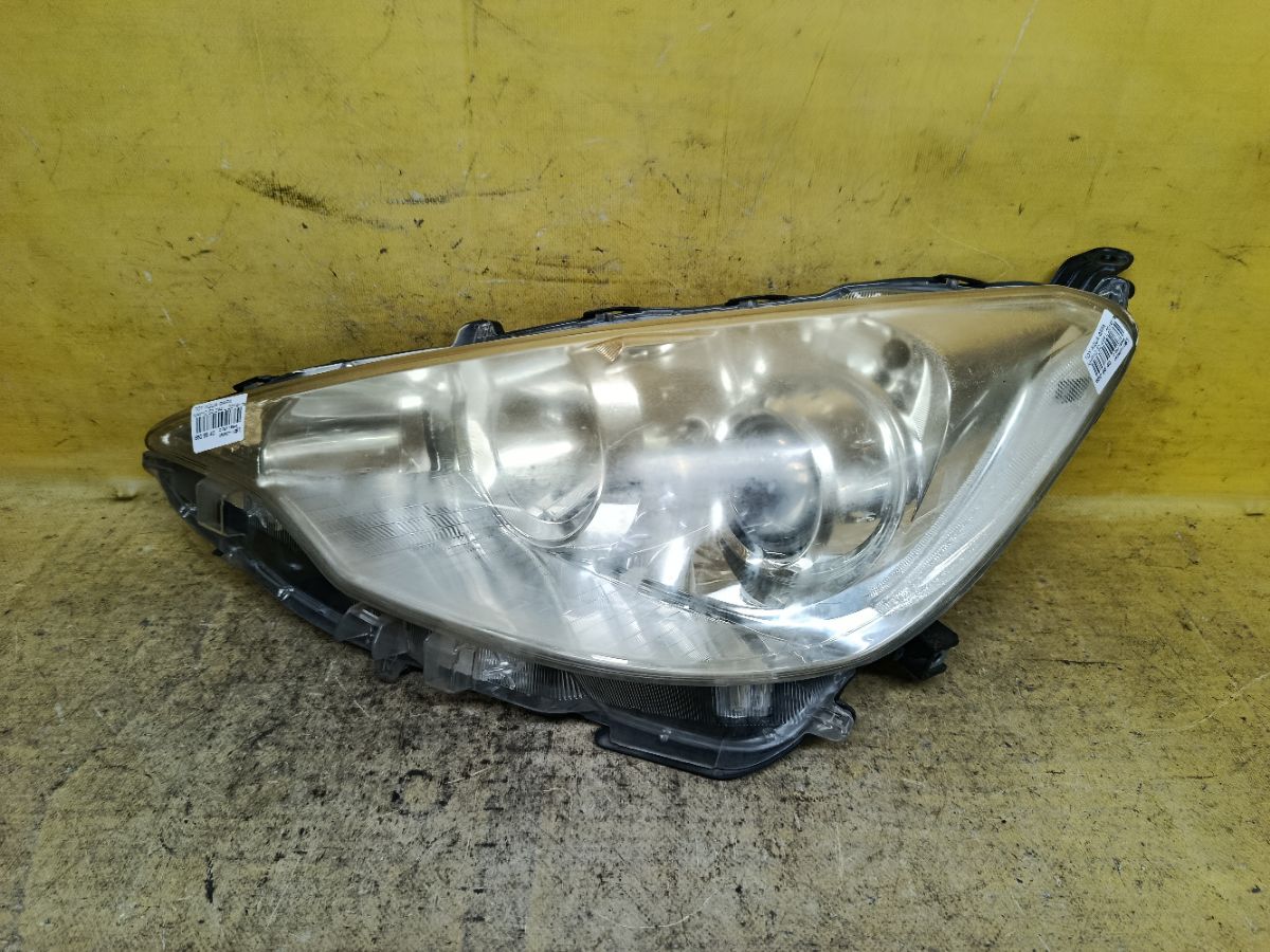 Фара 52-244 52-244 на Toyota Aqua NHP10 Фото 1