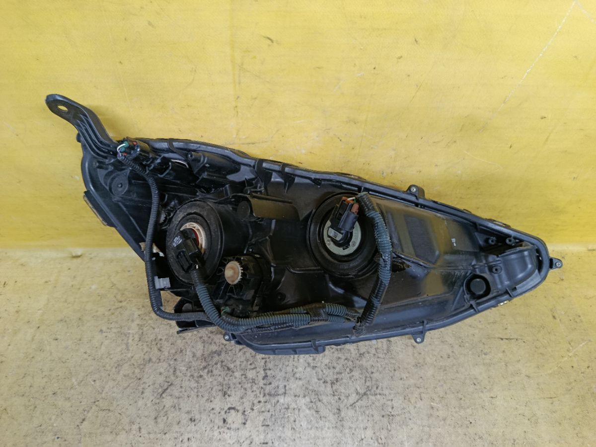 Фара 52-244 52-244 на Toyota Aqua NHP10 Фото 2