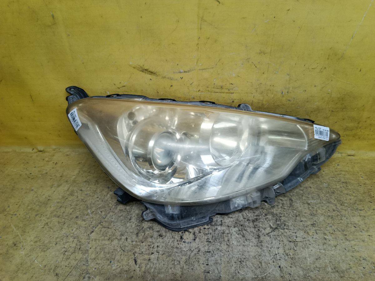 Фара 52-244 52-244 на Toyota Aqua NHP10 Фото 1