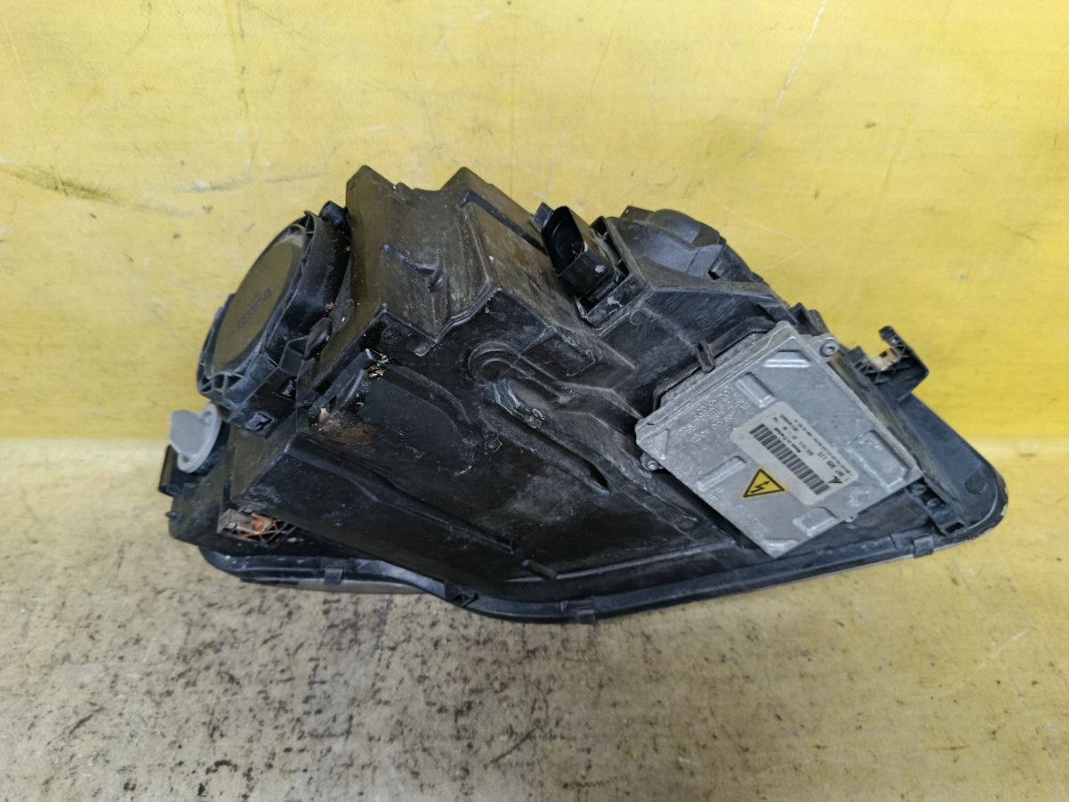 Фара 1307329115 на Audi A4 8E Фото 3