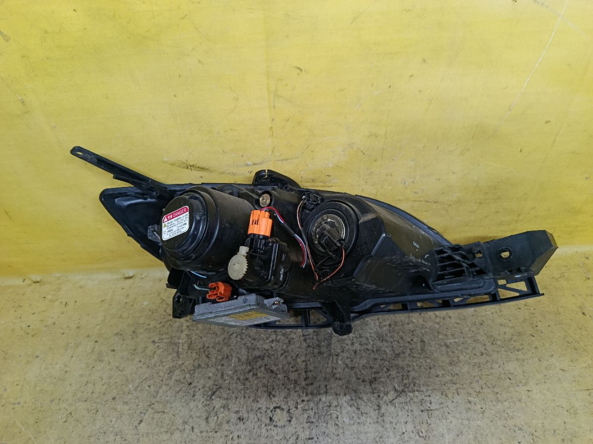 Фара P2951 P2951 на Mazda Axela BK5P Фото 2