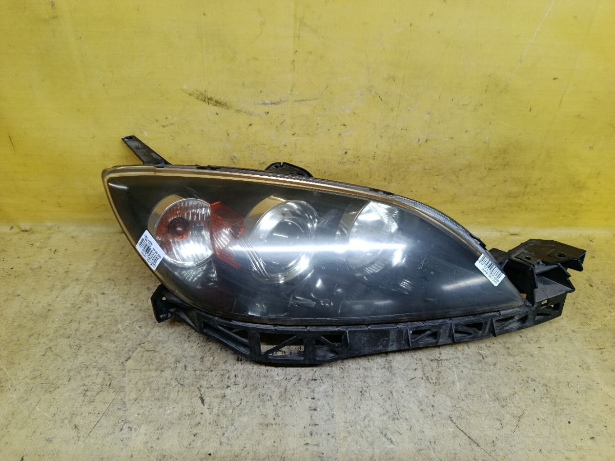 Фара P2951 P2951 на Mazda Axela BK5P Фото 1