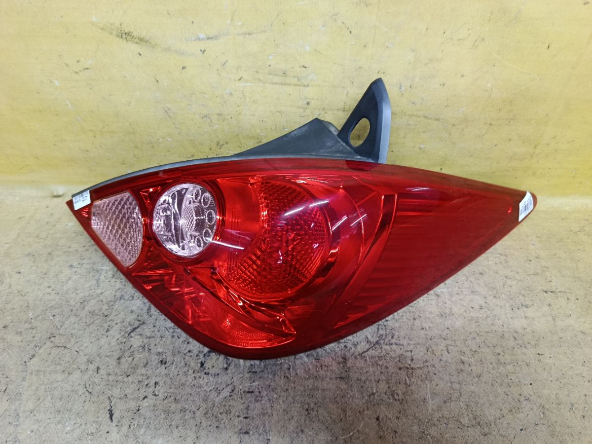 Стоп P4086 P4086,931.NS1925R, P4086R на Nissan Tiida C11 Фото 1