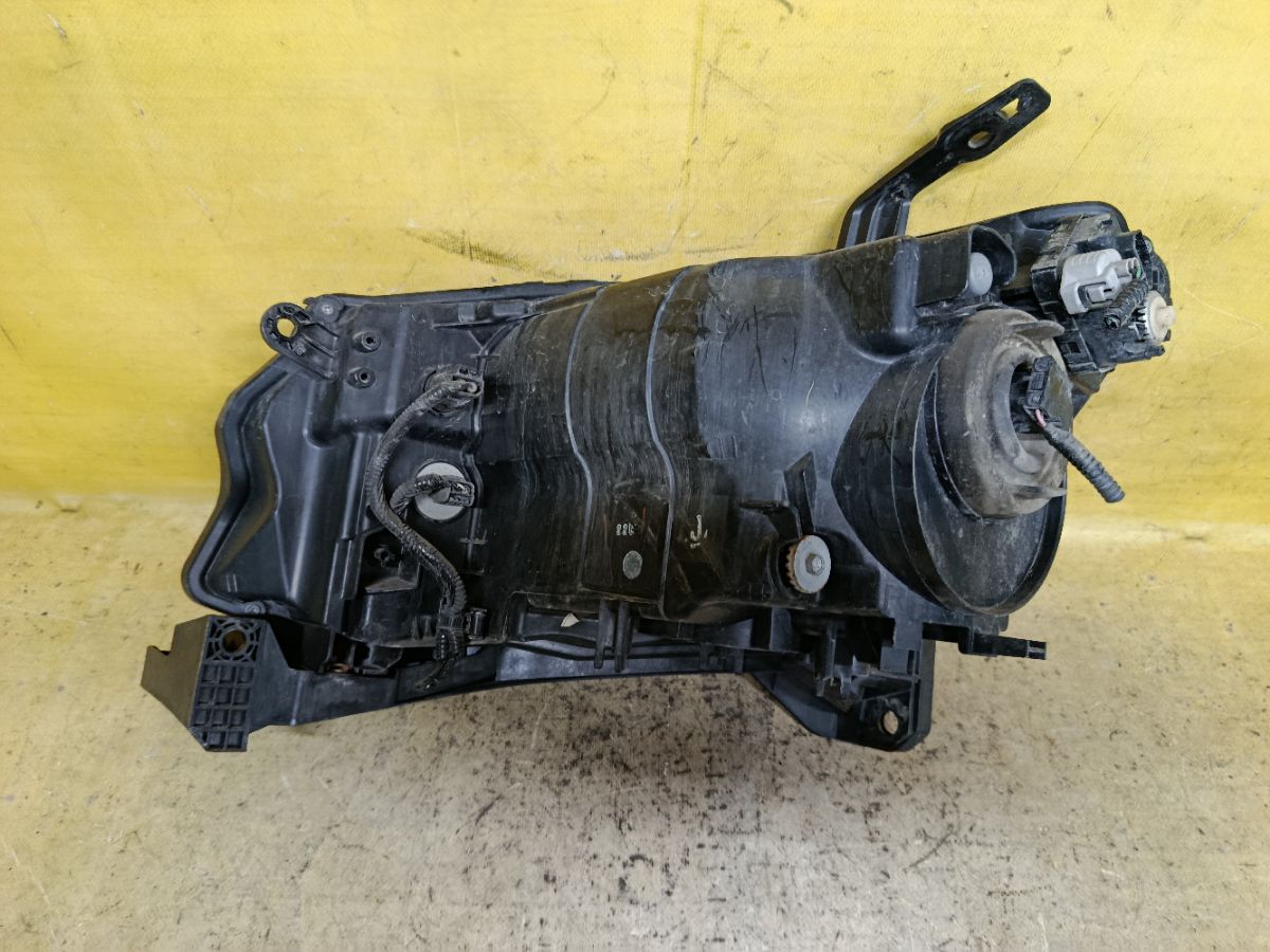 Фара 100-22067 100-22067 на Honda Freed Spike GB3 Фото 2