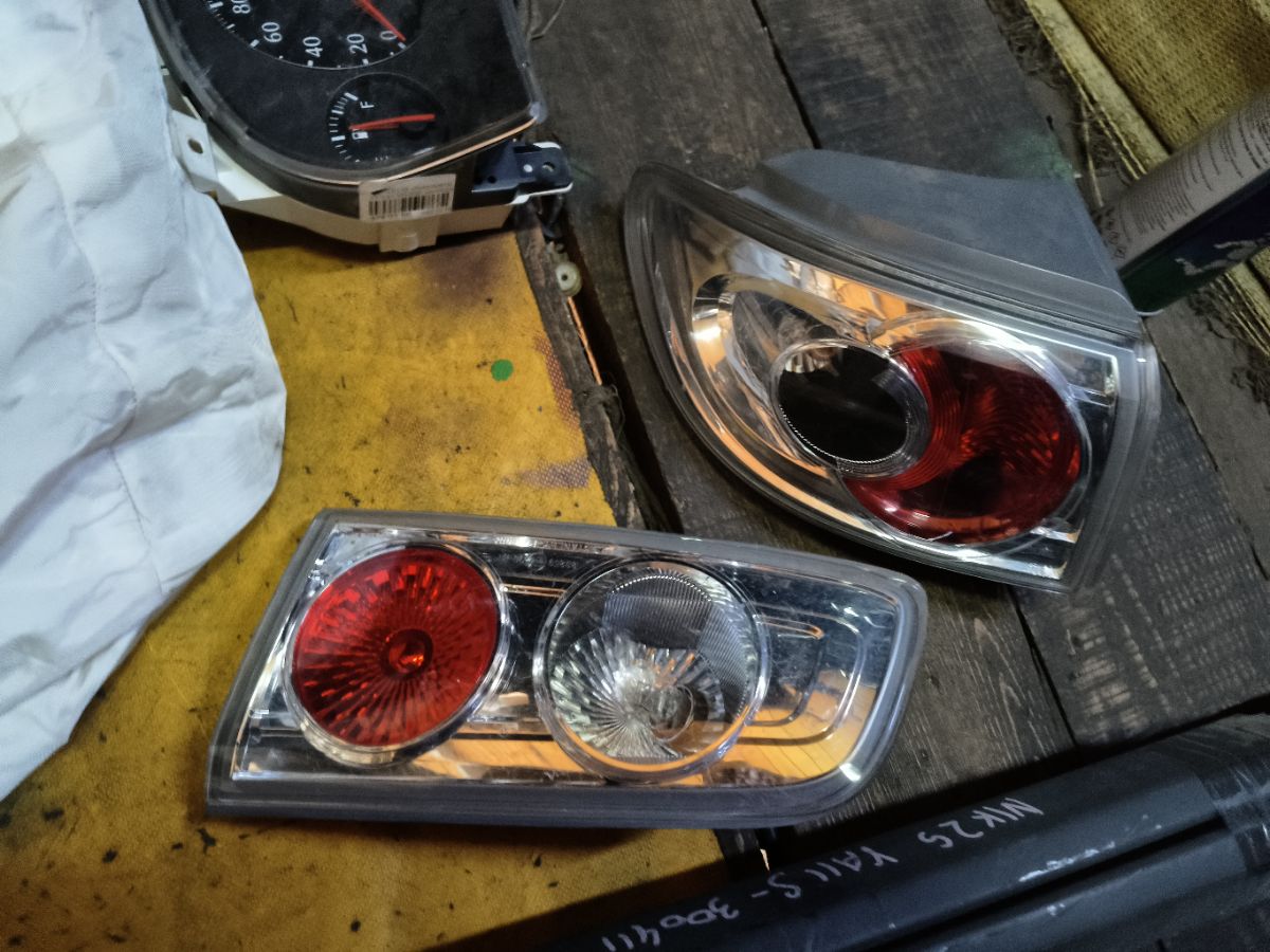 Стоп P4419 P4419 на Mazda Demio DY3W Фото 5
