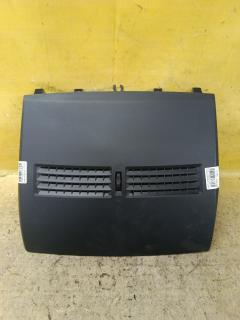 Воздуховод на Nissan Tiida C11 68414-ED000