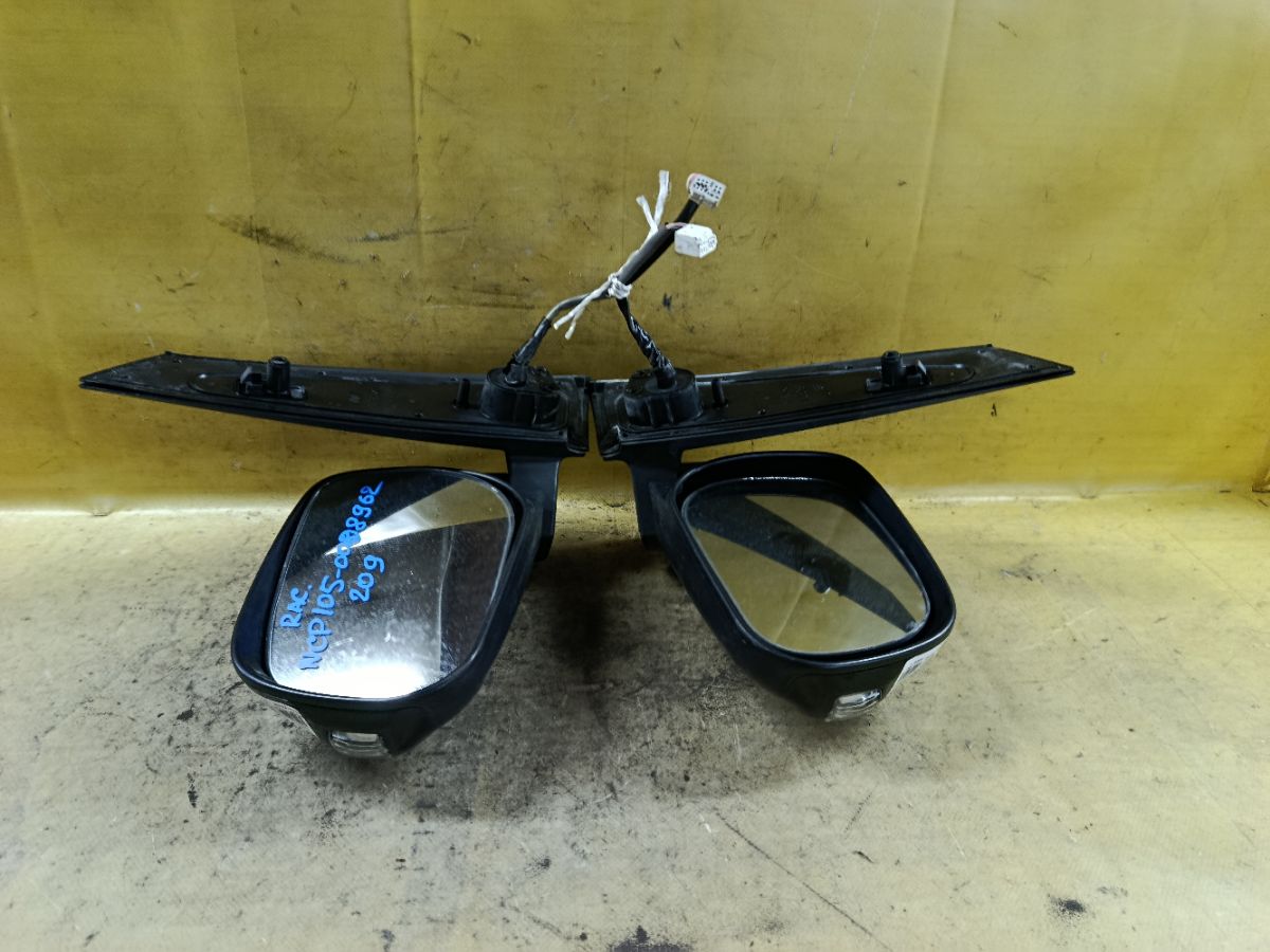Зеркало двери боковой на Toyota Ractis NCP105 Фото 4