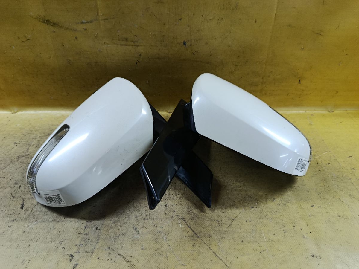 Зеркало двери боковой на Toyota Estima ACR50W Фото 3