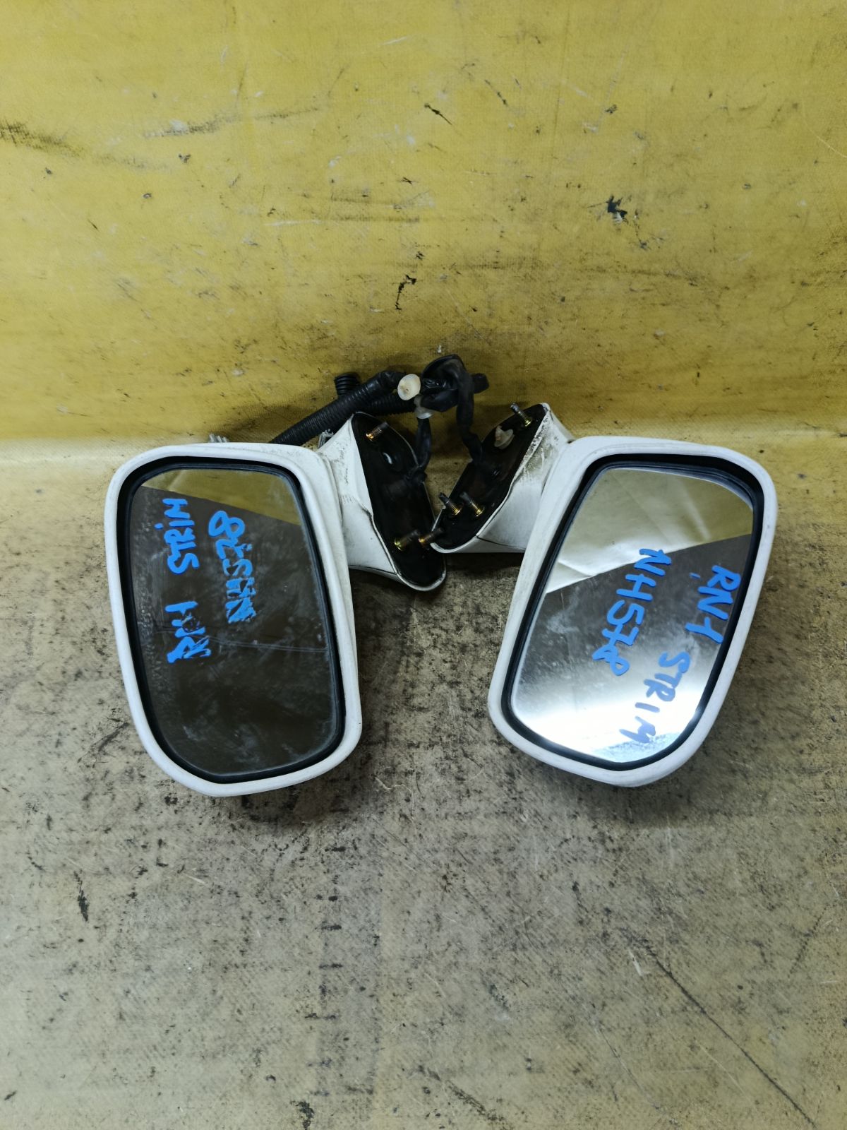 Зеркало двери боковой на Honda Stream RN1 Фото 4