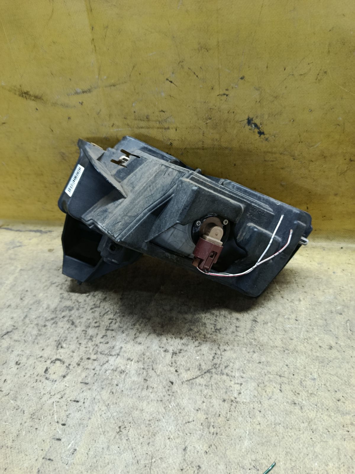 Туманка бамперная 12-495 12-495 на Toyota Wish ZNE10G Фото 2