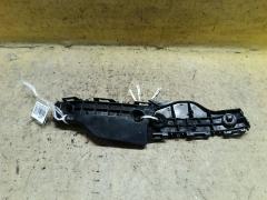 Крепление бампера на Toyota Aqua NHP10 52535-52150  52536-52110, Переднее расположение