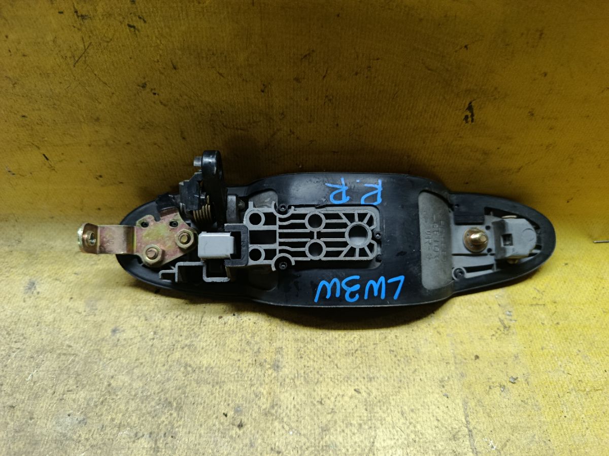 Ручка двери на Mazda Mpv LW3W Фото 2