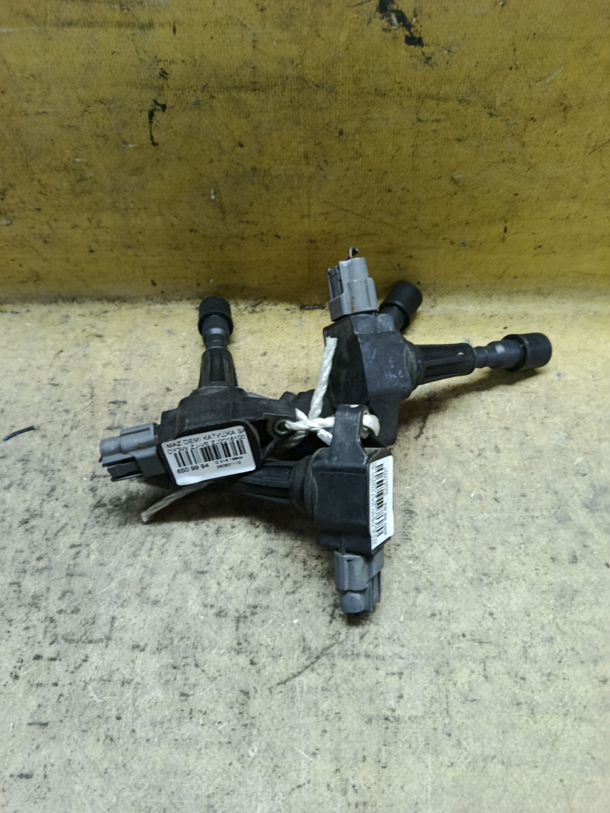Катушка зажигания ZJ2018100, IC-DL067, LC-016-6806, ZJ2018100A на Mazda Demio DY3W ZJ-VE Фото 1