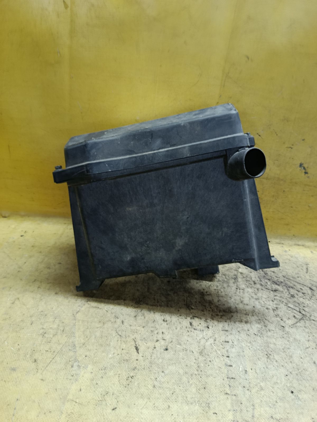 Корпус блока EFI на Toyota Crown JZS171 1JZ-FSE Фото 2