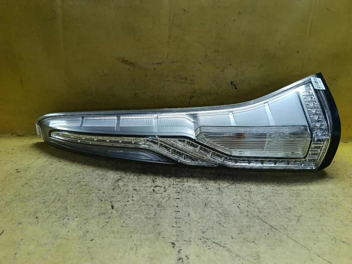 Стоп 220-23682 220-23682 на Nissan Serena HFC26 Фото 1
