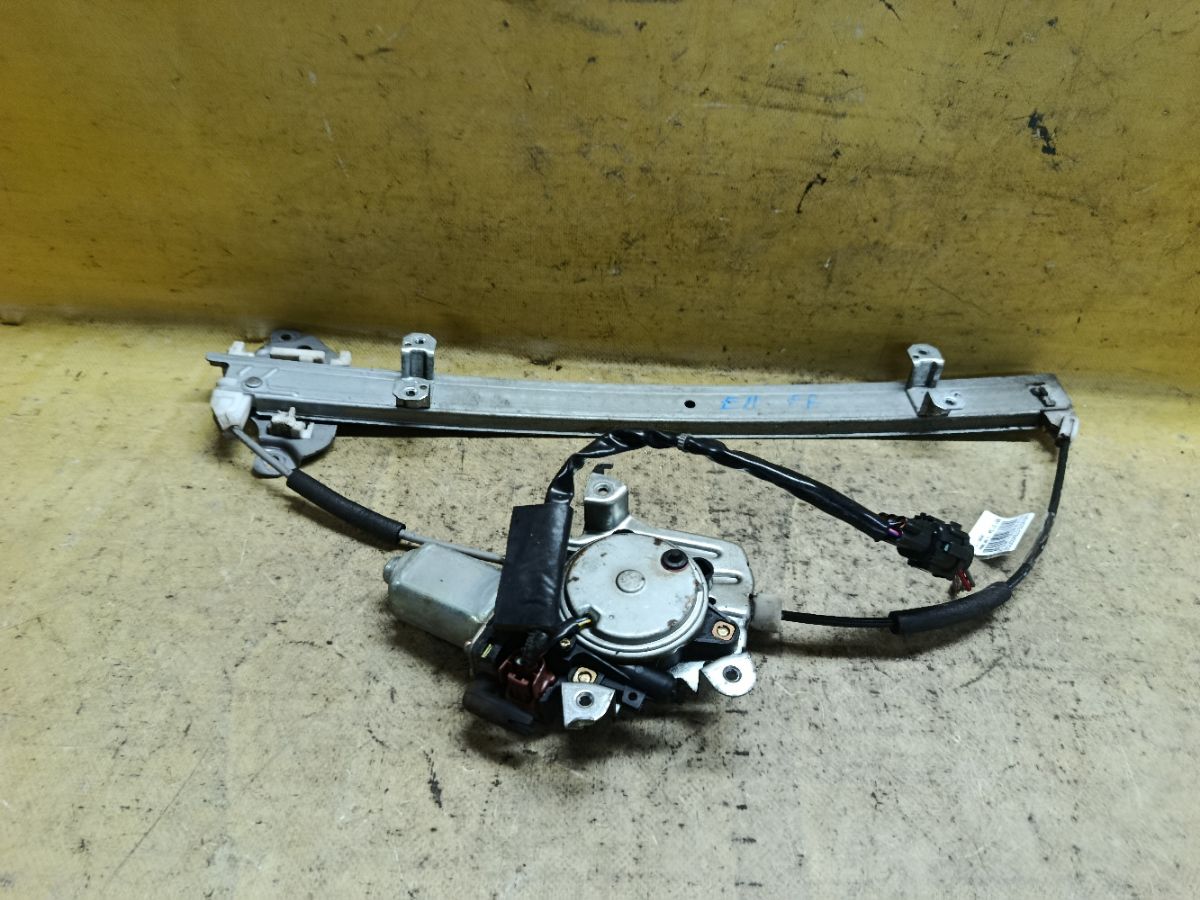 Стеклоподъемный механизм 80730-1U600 на Nissan Note E11 Фото 1